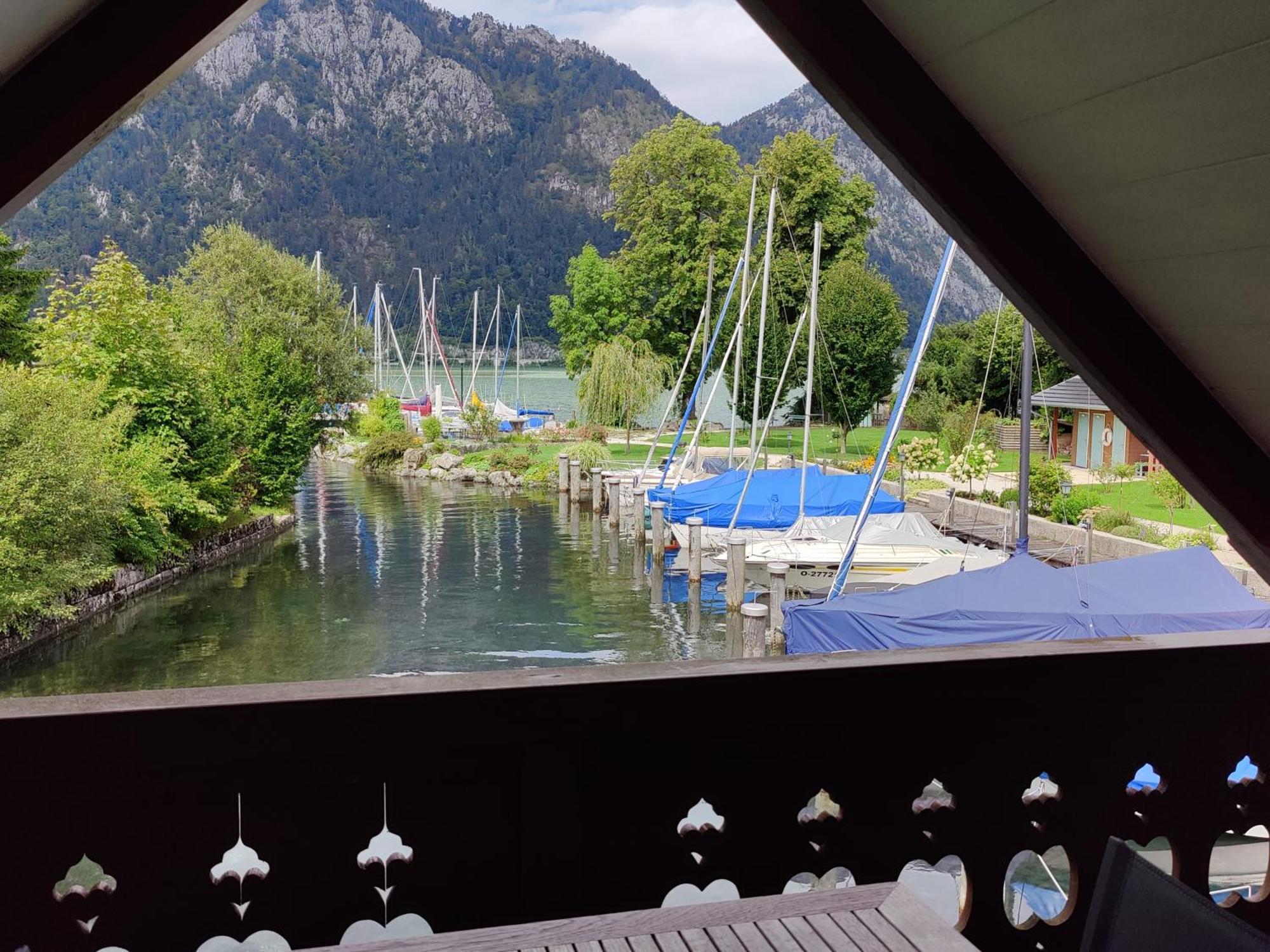 Wohnen Am See Villa Schroetter Direkt Am Traunsee Rindbach Exterior foto